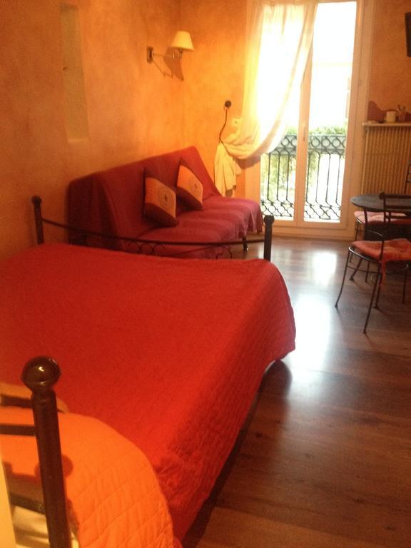 Hotel Felix Nisa Cameră foto